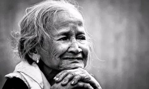 Chữ hiếu chưa tròn - tỉnh thì đã muộn