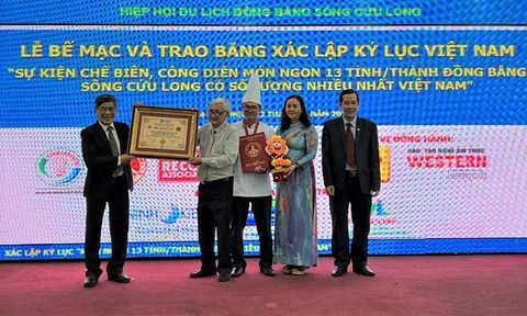 Cần Thơ tổ chức thành công Lễ hội công diễn và xác lập kỷ lục “Món ngon 13 tỉnh/thành ĐBSCL nhiều nhất Việt Nam” 2022