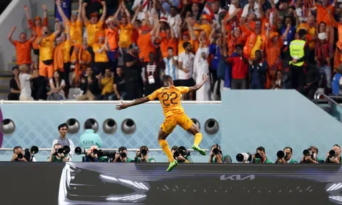 Đội bóng đầu tiên đoạt vé vào vòng Tứ kết World Cup 2022