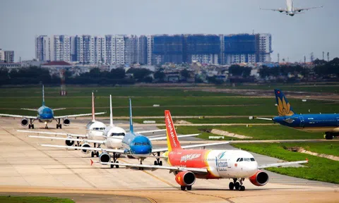 Sân bay Tân Sơn Nhất đón 120.000 khách/ngày vào cao điểm Tết Quý Mão 2023