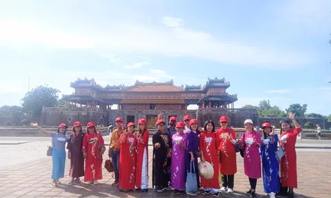 Vì sao khách du lịch Thái Lan đến Huế không vào tham quan Đại Nội?