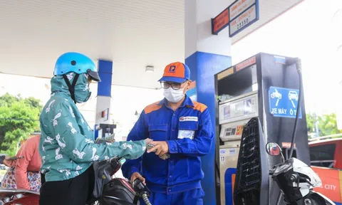 Bộ Công Thương chỉ đạo khẩn về việc đảm bảo nguồn cung xăng dầu cho thị trường