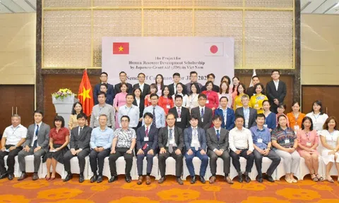 Khởi động Chương trình Học bổng Phát triển nguồn nhân lực cho Việt Nam năm 2023