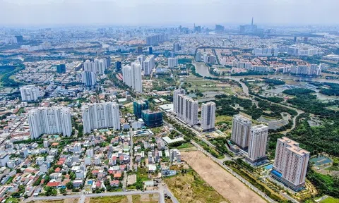 Ngân hàng "bơm" bao nhiêu tiền cho các dự án bất động sản trong năm 2022?