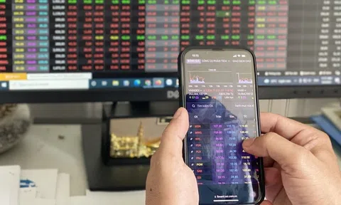 Thị trường chứng khoán năm 2023: Không ít khó khăn nhưng vẫn nhiều cơ hội