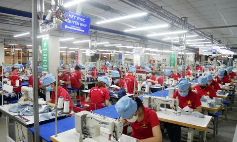 Doanh nghiệp chờ mong "tín hiệu" giảm lãi suất sẽ đi vào cuộc sống