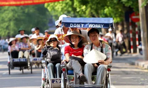 Trung Quốc mở cửa cho các tour đoàn du khách vào Việt Nam từ ngày 15/3