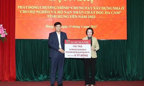 Ngân hàng Agribank tài trợ 8 tỷ đồng xây nhà cho hộ nghèo, hộ nạn nhân chất độc da cam tỉnh Hưng Yên