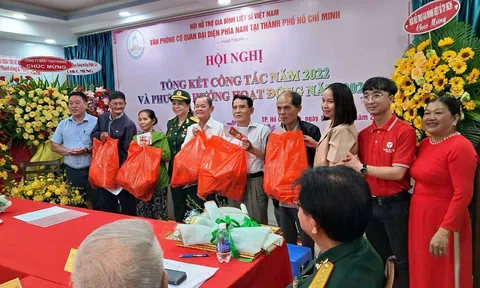 Hội Hỗ trợ gia đình Liệt sĩ Việt Nam chi gần 1,6 tỷ đồng hỗ trợ gia đình liệt sĩ, gia đình chính sách