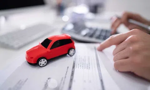 Chính thức thu lệ phí trước bạ ô tô, xe máy qua cổng điện tử