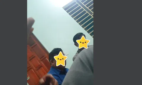 Nghệ An: Lộ Clip người được cho là Bí thư đảng ủy xã Nhân Thành đánh bài ăn tiền