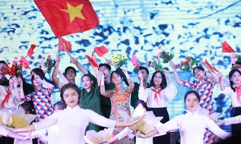 Đại thắng mùa Xuân 1975 mở ra thời kỳ mới cho lịch sử dân tộc