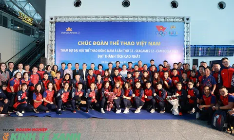 Đoàn Thể thao Việt Nam lên đường sang Campuchia dự SEA Games 32