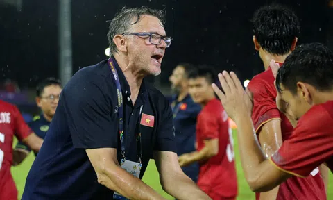 Đội tuyển U22 Việt Nam giành quyền vào vòng Bán kết SEA Games 32 trước một vòng đấu