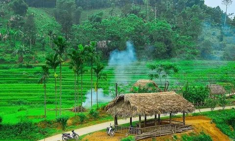 Bản Mạ thoát nghèo từ phát triển du lịch xanh