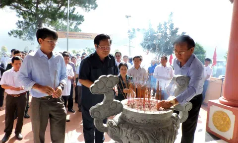 Kon Tum phát động Tết trồng cây đời đời nhớ ơn Bác Hồ và hưởng ứng Ngày Môi trường thế giới 05/6