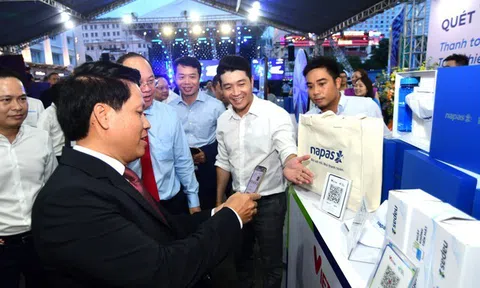 Nhiều hoạt động hưởng ứng ngày không tiền mặt 2023