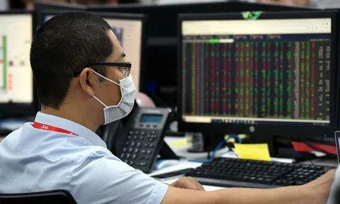 VN-Index lên cao nhất gần 9 tháng qua