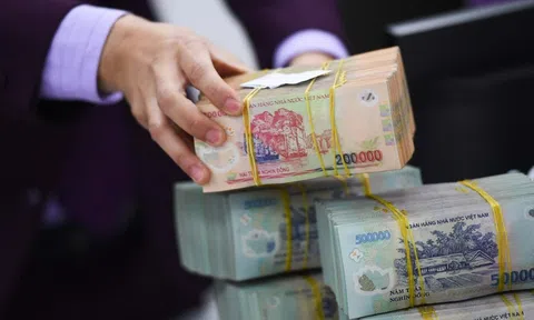 Nhiều ngân hàng lớn đồng loạt giảm lãi suất tiết kiệm