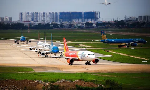 Bộ Giao thông vận tải lý giải việc chưa đồng ý bỏ giá trần vé máy bay