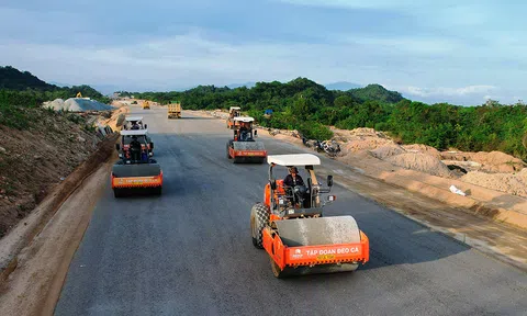 Bộ Giao thông vận tải giải ngân vốn đầu tư công cao gấp 2 lần cùng kỳ năm 2022