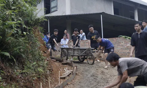 Sinh viên Đại học Hồng Đức thực hiện chiến dịch "Mùa hè xanh 2023 chung tay xây dựng Nông thôn mới"