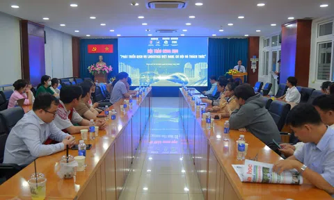 Phát triển dịch vụ logistics Việt Nam: Cơ hội và thách thức