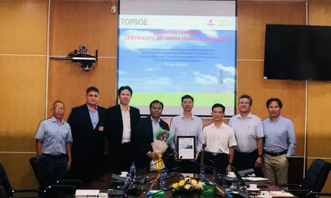 Nhà máy Đạm Phú Mỹ nhận Chứng nhận Vận hành xuất sắc