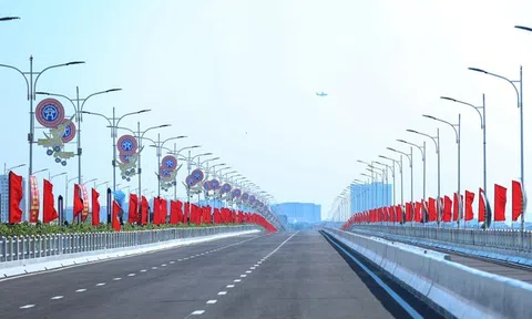 Thông xe cầu Vĩnh Tuy 2