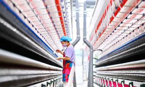 Kinh tế Trung Quốc có đi vào "vết xe đổ" như Nhật Bản thập niên 1990?