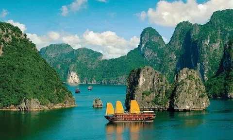 Việt Nam lọt tốp 20 điểm đến hàng đầu thế giới mùa hè 2023