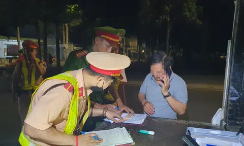 Sẽ xử phạt nghiêm nồng độ cồn kiểu "bữa cơm có rượu"