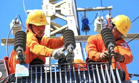 Bộ Công thương đề xuất rút ngắn chu kỳ điều hành giá điện xuống 3 tháng