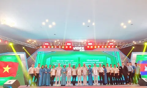 Tân Cảng Sài Gòn lần đầu tiên trưng bày dự án tham quan cảng thực tế ảo Virtual 360 Tân Cảng Cát Lái