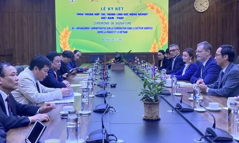Việt Nam và Pháp ký Thỏa thuận hợp tác trong lĩnh vực nông nghiệp