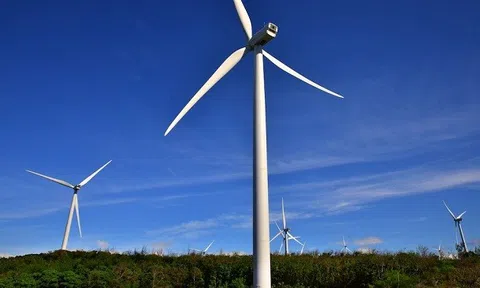 Giải pháp tháo gỡ khó khăn cho các dự án điện khí, điện gió ngoài khơi