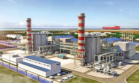 Cơ hội và thách thức khi phát triển điện khí LNG