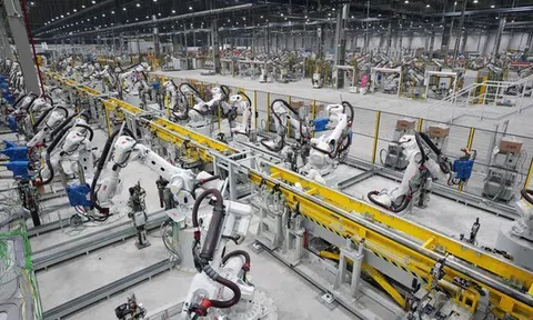 Chuyên gia kiến nghị nhiều giải pháp giúp Việt Nam tăng trưởng nhanh và bền vững