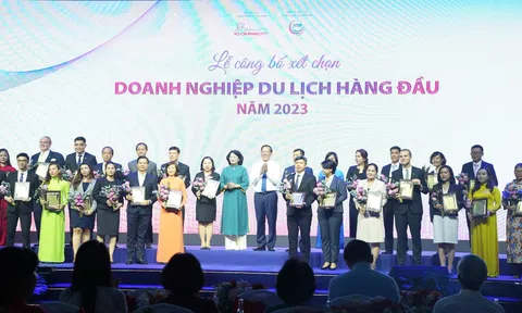 Vinh danh doanh nghiệp du lịch hàng đầu năm 2024