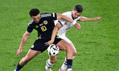 Scotland và Thụy Sĩ chia điểm sau trận hòa 1-1