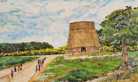 Ông lão gần 90 tuổi "vẽ" tranh từ... giấy vụn