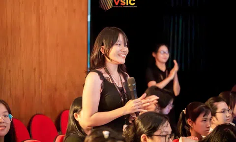 Chuyên gia VTALK đồng hành cùng cuộc thi Thử thách Sáng tạo xã hội Việt Nam VSIC 2024