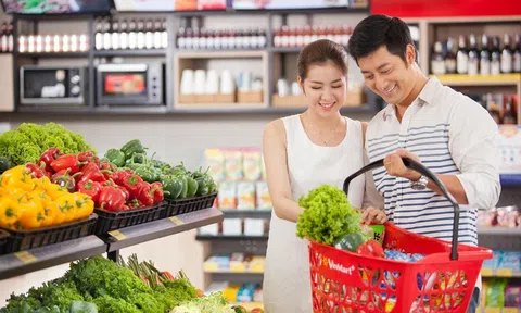 Ngành thương mại, dịch vụ tăng trưởng mạnh trong 4 tháng đầu năm 2025