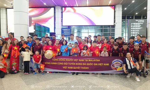Đội tuyển Việt Nam có mặt tại Malaysia, chuẩn bị thi đấu với đội chủ nhà