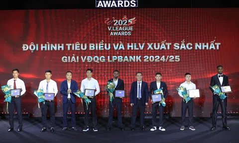 Chương trình V.League Awards 2025 được tổ chức tại Hà Nội