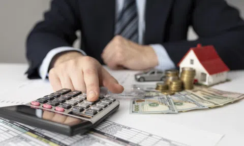 Chưa đến 1/2 mã Ngân hàng chiến thắng thị trường nửa đầu 2025, nhóm tư nhân bừng sáng