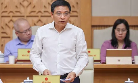 Kinh tế Việt Nam 6 tháng năm 2025: Tăng trưởng ngoạn mục ngược dòng thách thức toàn cầu