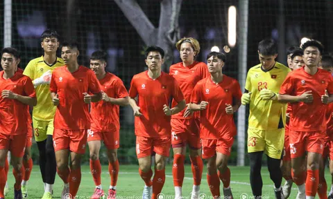 Đội tuyển U23 Việt Nam có mặt tại Indonesia, tập buổi đầu tại thủ đô Jakarta