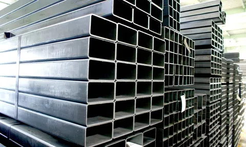 Giá thép hôm nay 31/7/2025: Quay đầu giảm sâu