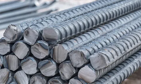 Giá thép hôm nay 1/8/2025: Giá thép lao dốc vì nhu cầu Trung Quốc suy yếu